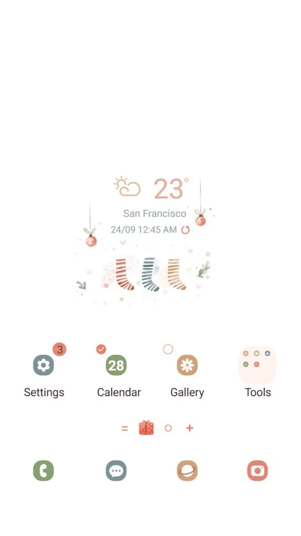 Samsung Themes: [Sim] Festive Socks ~ Premium Theme warm socks for a wintery vibe