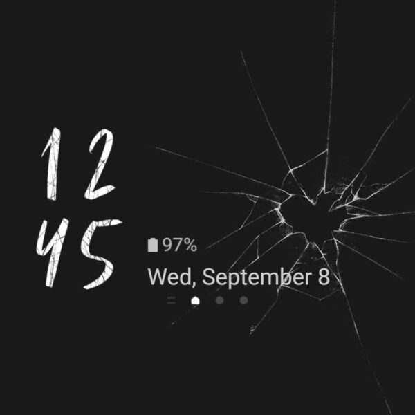 Samsung Themes: ❤️Mun❤️ Cracked Glass ~❤️ Premium Theme realistic cracks on phone - Image 8