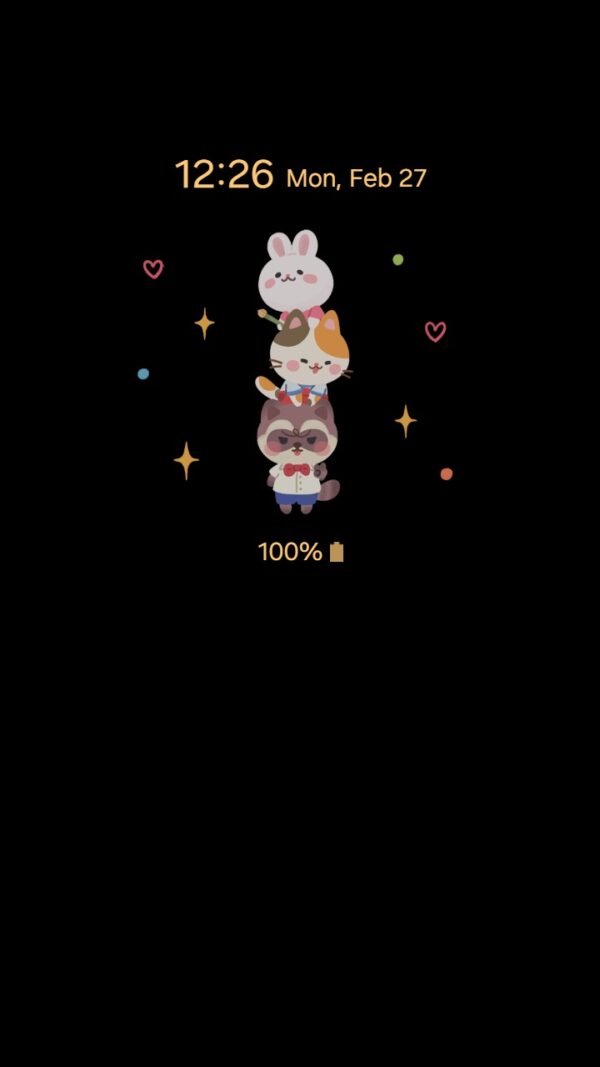 Samsung Themes: ❤️Mun❤️ Starter Pack ~❤️ Premium Theme a cute illustrated starter pack with characters, snacks, and cozy creative items screen shot 6