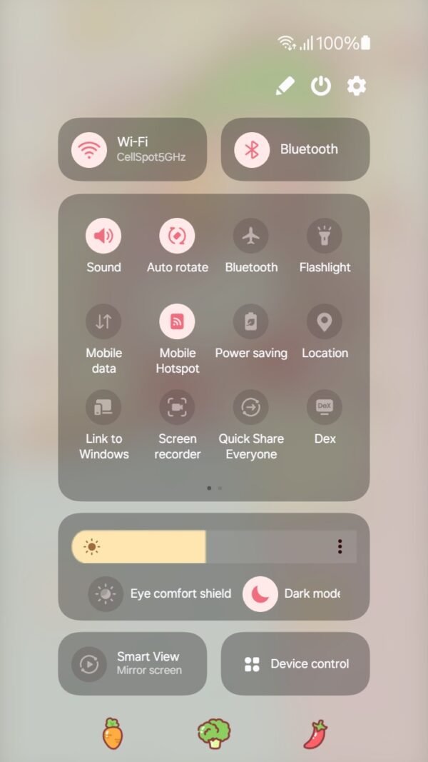 Samsung Themes: ❤️Mun❤️ Duck Stroll ~❤️ Premium Theme cheerful duck in a bonnet walking across layered pastel paper with doodles screen shot 4