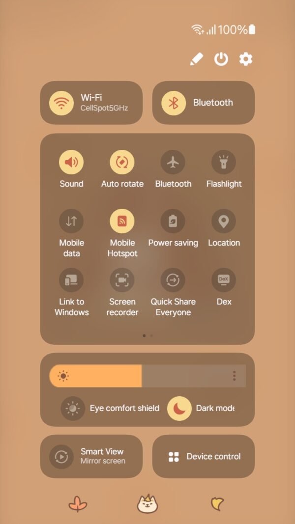 Samsung Themes: ❤️Mun❤️ Cozy Autumn ~❤️ Premium Theme a cute cat with a scarf in a bookshelf window screen shot 4